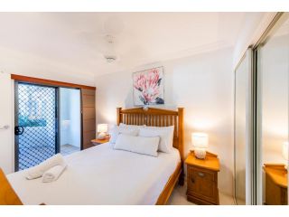 1/1 Breakers -LJ Hooker Yamba Apartment, Yamba - 5