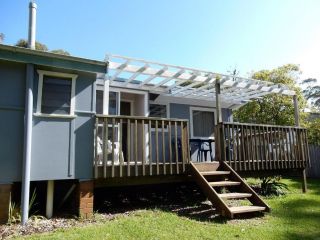 1/9 Donlan Rd - Donlan's Delight Apartment, Mollymook - 1