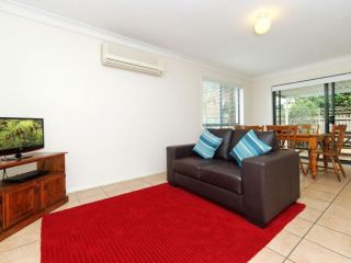 1/94 Rocky Point Rd - Duplex with Aircon, Foxtel and Short Walk To The Sports Club. Guest house, Fingal Bay - 5