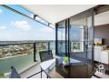 1 Bedroom & Study, River View Apartments - Circle on Cavill, Surfers Paradise! Apartment, Gold Coast - thumb 2