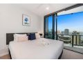 One Bedroom Residence Next to Casino with Parking & Views Amongst it All! Apartment, Gold Coast - thumb 4
