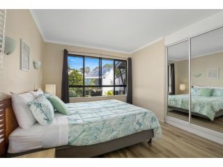 1 Bedroom Unit in 4 Star Tropical Resort in Noosaville Apartment, Noosaville - 5