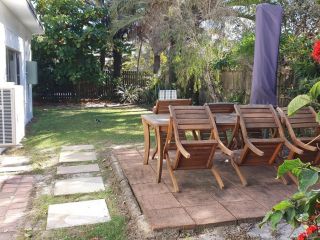1 Spectrum Street, Rainbow Beach- Close to shops and main beach Guest house, Rainbow Beach - 3