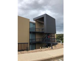 St Georges Moonah Links Apartment, Fingal - 2