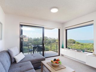 10 'Intrepid' 3 Intrepid Close - water views over Shoal Bay Beach Apartment, Shoal Bay - 1