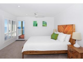 10 Mona Vista Court, Coolum Beach Guest house, Mudjimba - 1