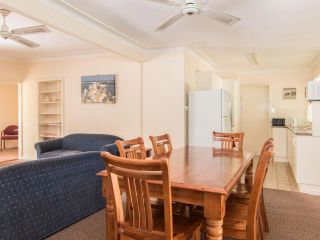 11 Peel Street Guest house, Tuncurry - 1
