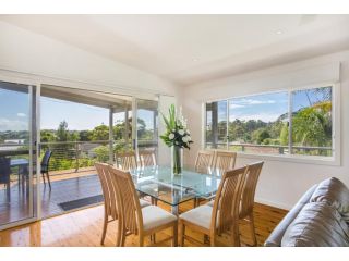 11 Riley St - Stylishly Modern Guest house, Mollymook - 5