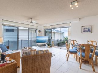 11 The Helm 22 Voyager Close Wifi and water views Apartment, Nelson Bay - 3