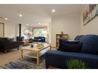 12 Mount Porepunkah Road Apartment, Bright - 4