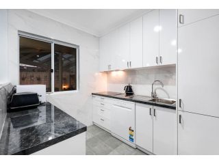 12 Streeton Promenade Apartment, Perth - 4