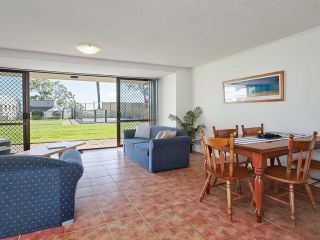 13 'The Poplars' 34 Magnus Street - ground floor unit and pool in complex Apartment, Nelson Bay - 3