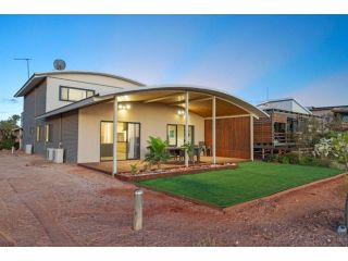 136 Madaffari Drive Guest house, Exmouth - 2