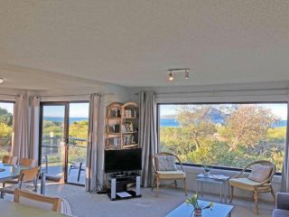 14 'Intrepid', 3 Intrepid Close - Unlimited magnificent water views Apartment, Shoal Bay - 4