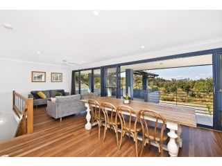 143 Matthew Flinders Drive, Port Macquarie Guest house, Port Macquarie - 2