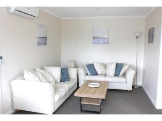 15 Beach St Apartment, Merimbula - 5