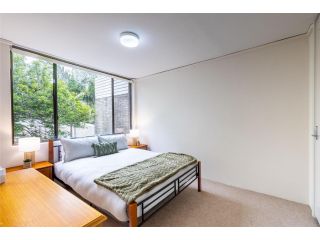 15 'Harbourside' 3-7 Soldiers Point Road - right on the waterfront Apartment, Soldiers Point - 3