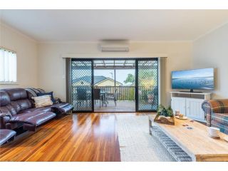 15 Moorooba Crescent fantastic pet friendly property Guest house, Nelson Bay - 1