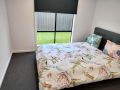 Modern and cosey 4 bedroom house walk to beach Guest house, Saint Leonards - thumb 7