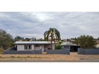 Manuka Cottage Guest house, Broken Hill - 2