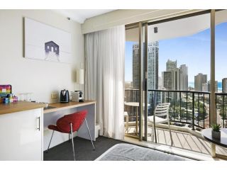Hotel-style Room With Ocean Views by Vaun Apartment, Gold Coast - 5