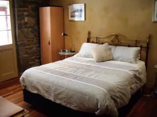 1860 Wine Country Cottages Bed and breakfast, South Australia - 5