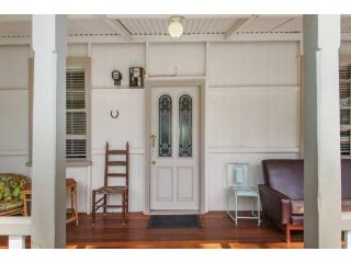 1910 Retro Styled, Pet Friendly, Traditional Queenslander Home Guest house, Eumundi - 1