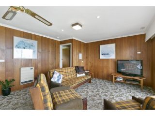 1at Fifty Nine Apartment, Lorne - 3