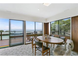 1at Fifty Nine Apartment, Lorne - 1