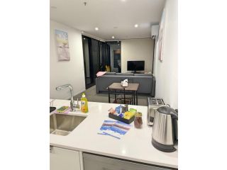 1BR New, Cozy & Relaxing - 927 Woden GCT Apartment, Phillip - 5