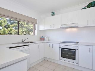 2/10 Krait Close - Only 350mtrs to the Boat Ramp Guest house, Shoal Bay - 3