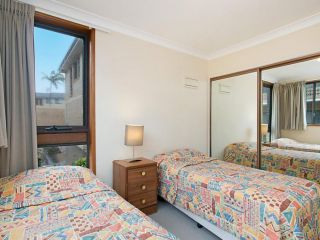 2/8 Banks Avenue - Easy walk to Tweed Heads Bowls club Apartment, Tweed Heads - 5