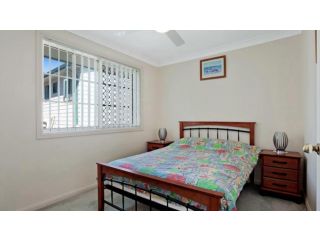 2 - 9 Yamba St, Hawks Nest Guest house, Hawks Nest - 3