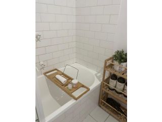 South Melbourne 2 Bedroom apartment Apartment, Melbourne - 5