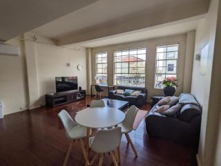 2 bedroom apartment in the heart of the city! Apartment, Bendigo - 1