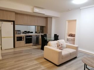 2-bedroom security apartment with free parking on premises Apartment, New South Wales - 2