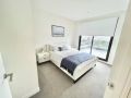 2 Bed 2 Bathroom Penthouse With Amazing Balcony & City Views - Across From Highpoint Apartment, Maribyrnong - thumb 9