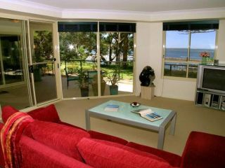 2 'Magnus Pines' 52-56 Magnus Street - stunning unit with aircon, water views & foxtel Apartment, Nelson Bay - 5