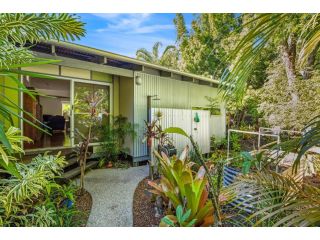 2 Naiad Court - Rainbow Shores - Pets welcome, wifi, walk to beach Guest house, Rainbow Beach - 5