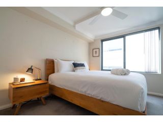 2 Royal Rest Quality Beds, 2 bed West Perth- parking Apartment, Perth - 3