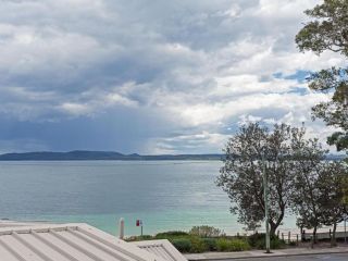 2 'Sunnie Belle' 3 Victoria Parade- water views over Nelson Bay foreshore Apartment, Nelson Bay - 1