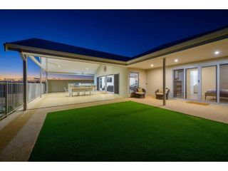 20 Madaffari Drive - Pool and Jetty Guest house, Exmouth - 3