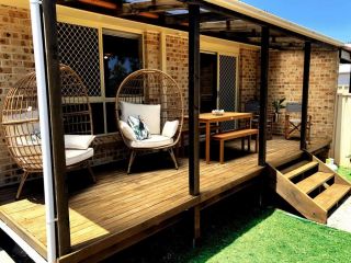 225 on Myall Guest house, Tea Gardens - 2