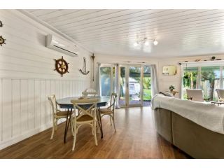 26 Church Guest house, Lakes Entrance - 3