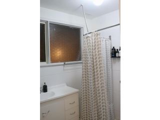 Aldrin's accomodation Apartment, Dubbo - 3