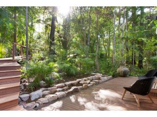 Luxury rainforest retreat, Little Cove Guest house, Noosa Heads - 1