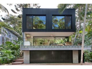 Luxury rainforest retreat, Little Cove Guest house, Noosa Heads - 3