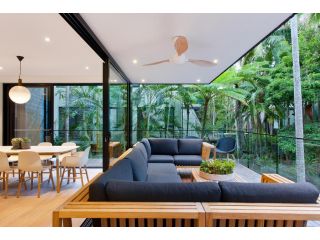 Luxury rainforest retreat, Little Cove Guest house, Noosa Heads - 4
