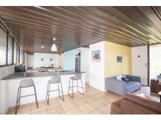 3 bedroom bungalow + pet friendly + ocean views Guest house, Point Lookout - 4