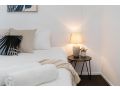 Executive 3 Bedroom Family Suite - Brisbane CBD - Views - Netflix - Fast Wifi - Free parking Apartment, Brisbane - thumb 4